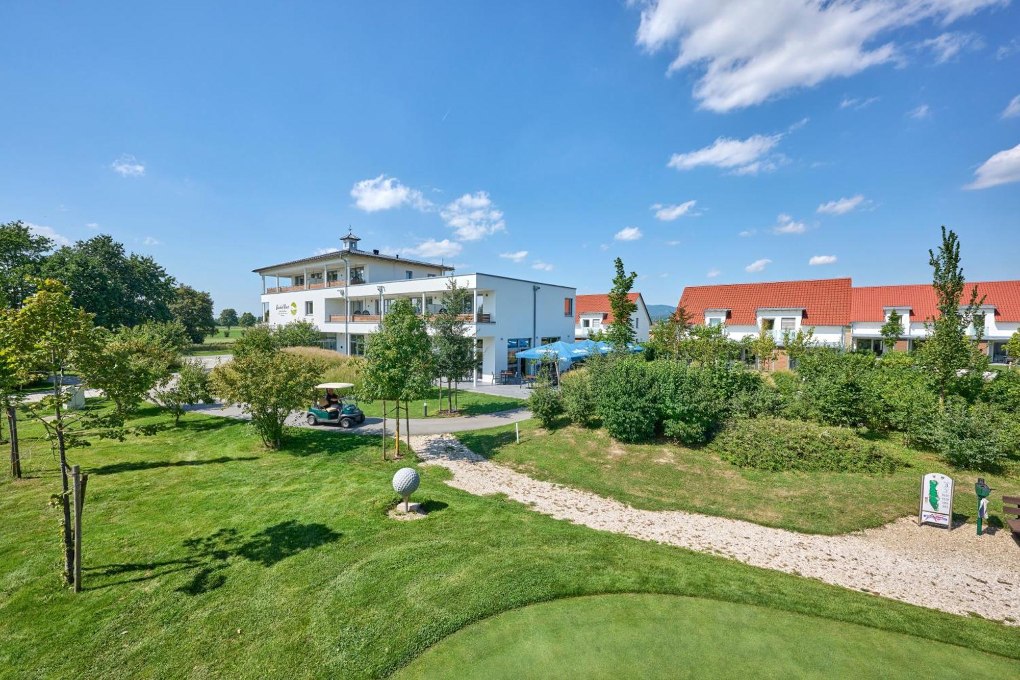 Bachhof Resort Hotel Kirchroth Dış mekan fotoğraf
